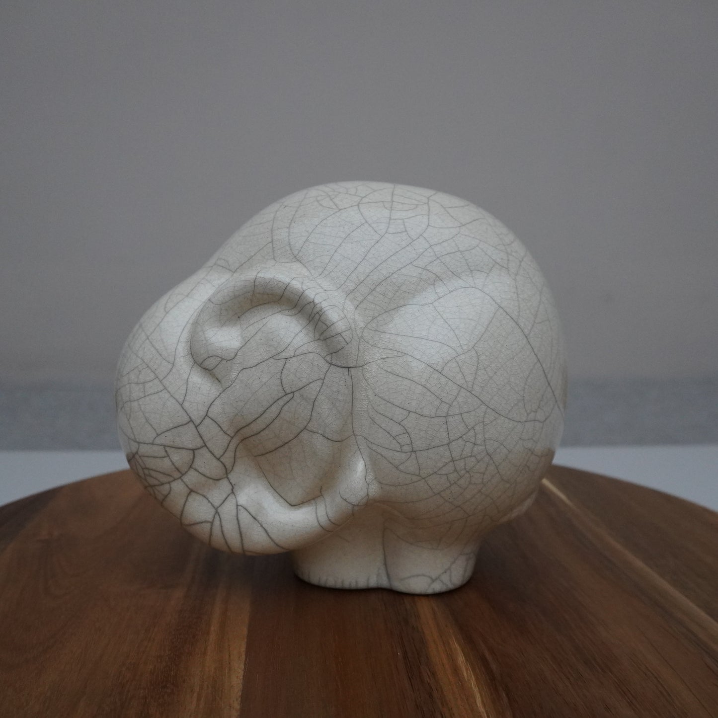 Small, White Crackled Elephant (SKU:24040102)