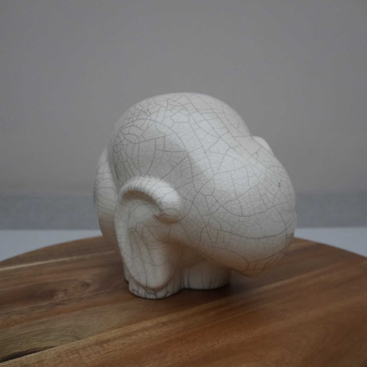 Small, White Crackled Elephant (SKU:24040102)