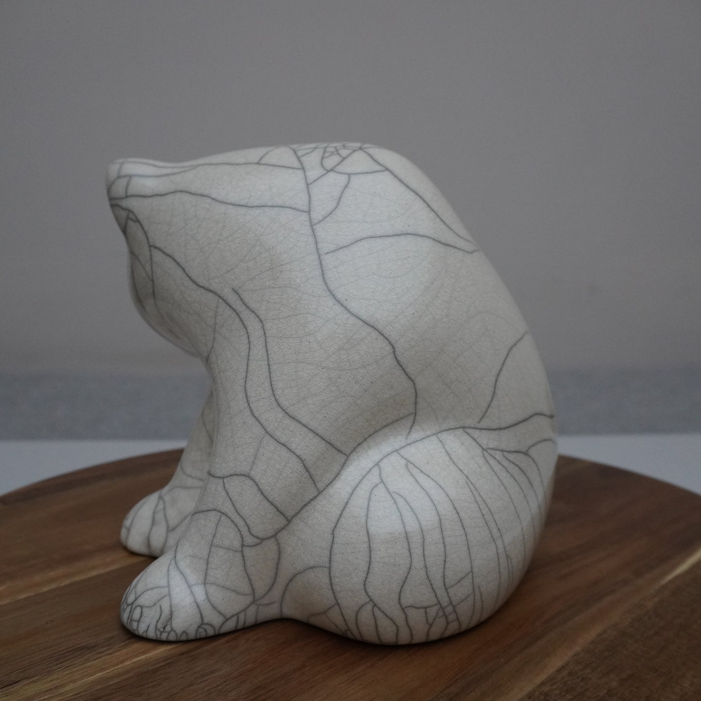 Small, White Crackled Bear (SKU:24040104)