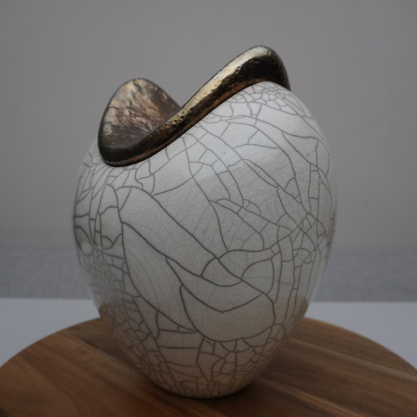 White Crackled, Heart Shaped Vessel (SKU:24040121)