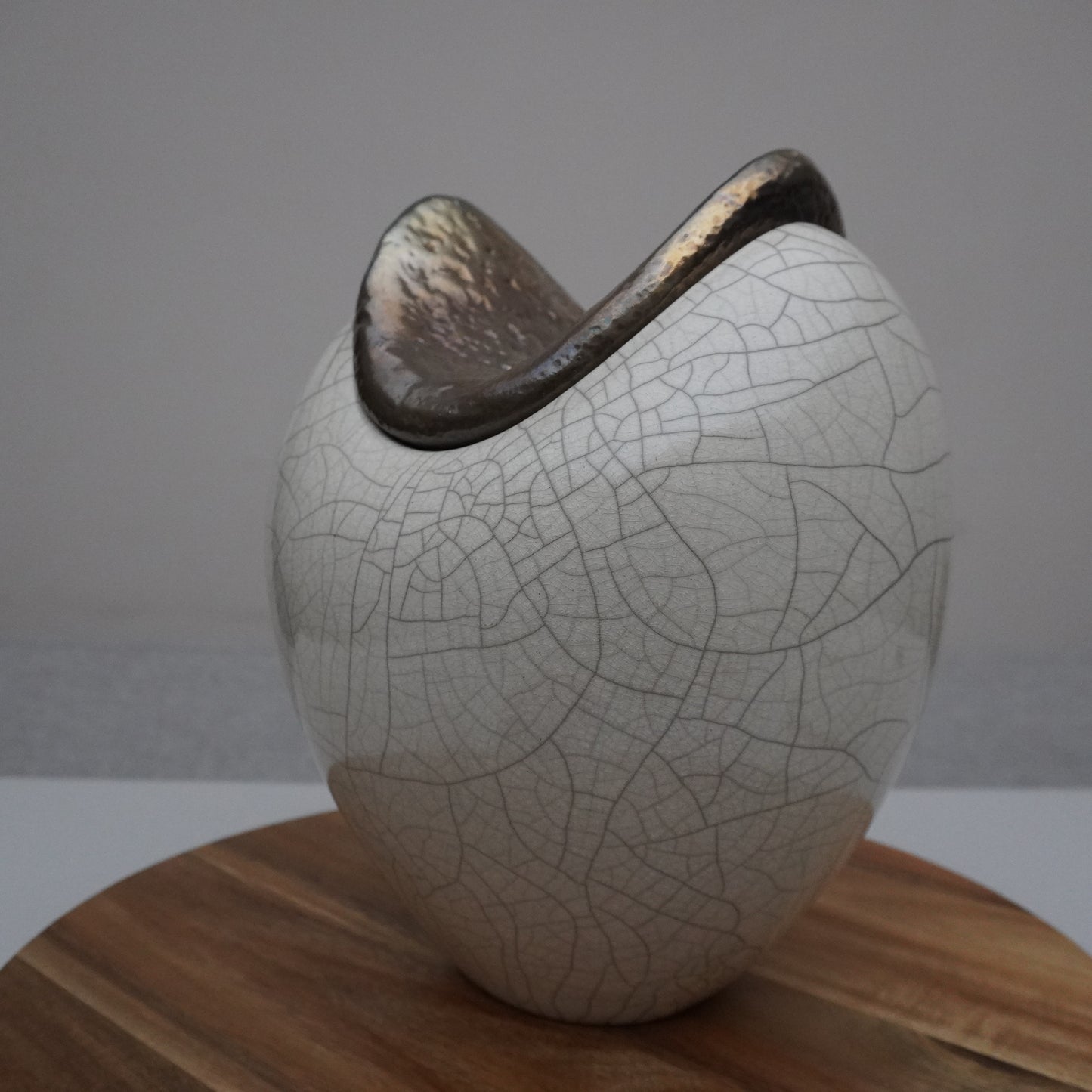 White Crackled, Heart Shaped Vessel (SKU:24040121)