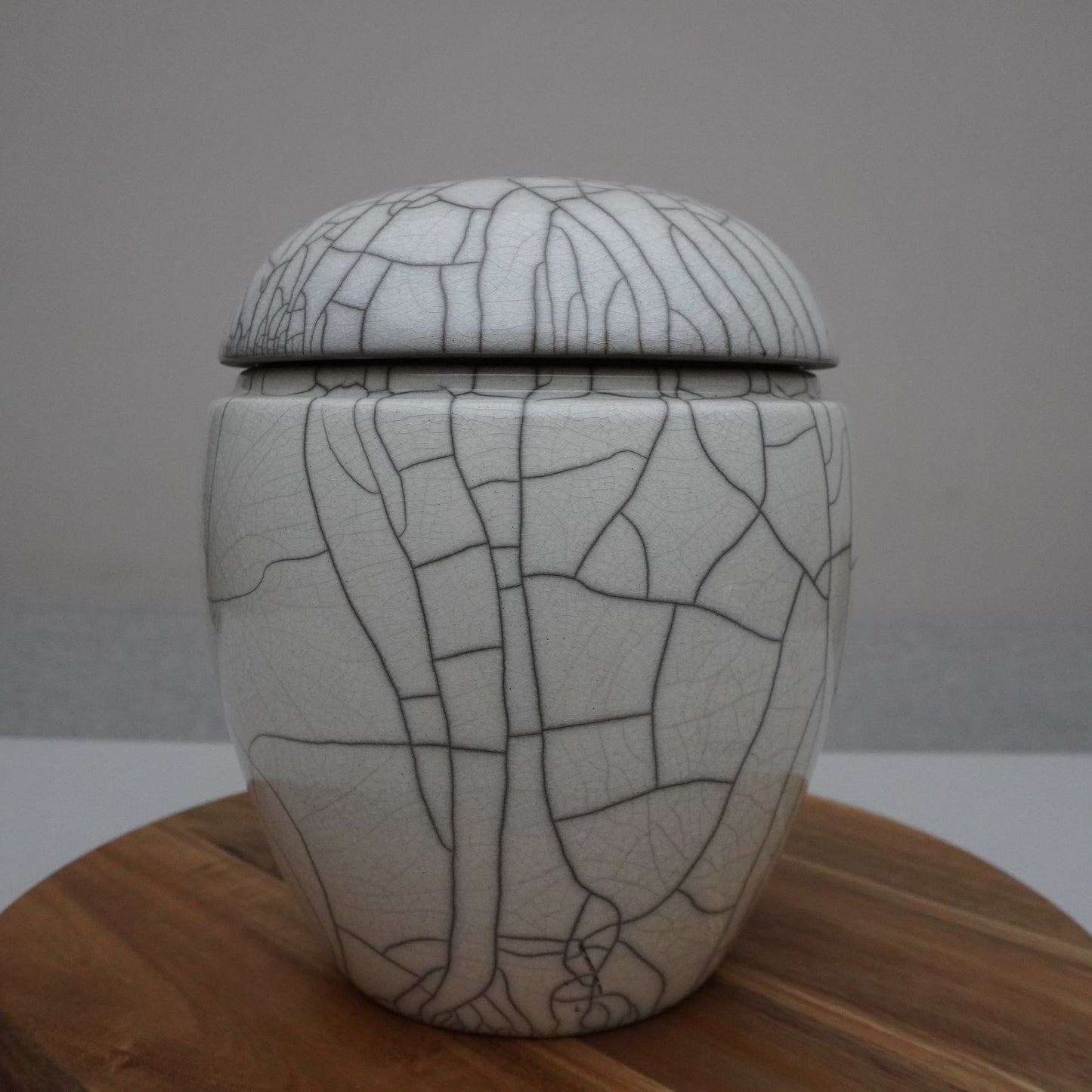 White Crackled, Cylindrical Vessel (SKU:24040122)