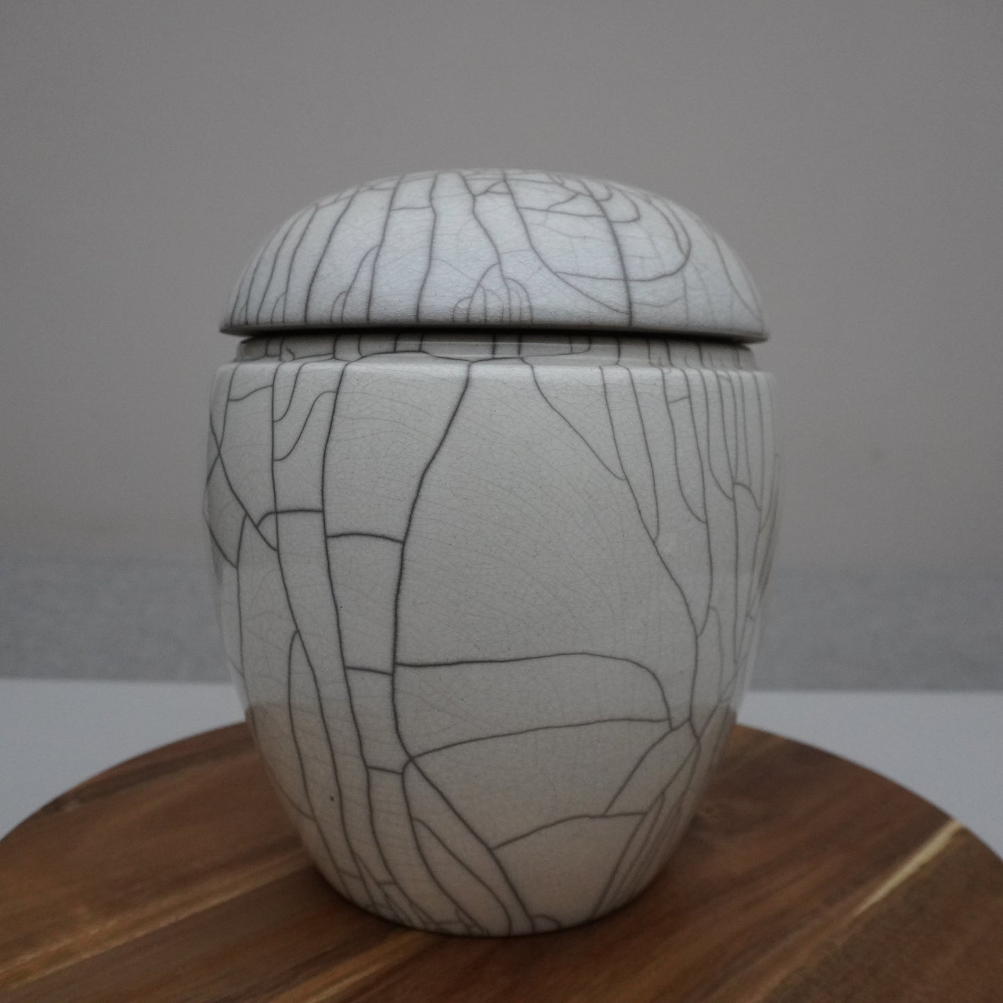 White Crackled, Cylindrical Vessel (SKU:24040122)